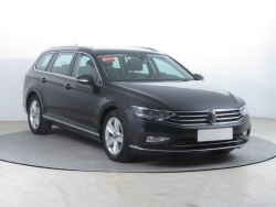 Volkswagen Passat  1.5 TSI Elegance